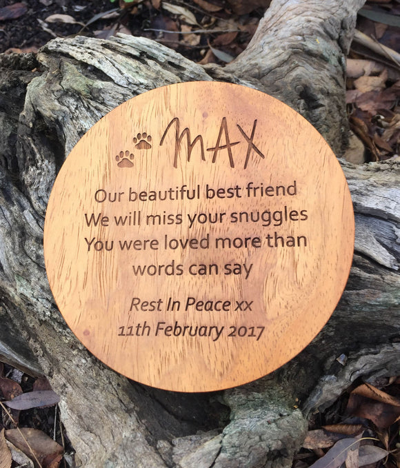 Round Shape Pet Memorial Plaque personalised wood for outdoor use