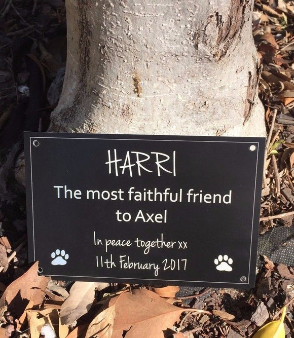 Pet or Loved One Memorial Plaque personalised durable outdoor SMALL 15x10cm
